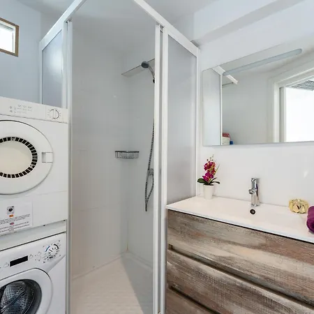 Malagasuite Skyline דירה *