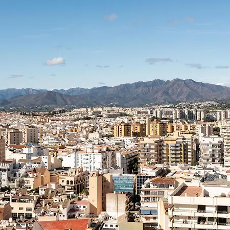 דירה Malagasuite Skyline פואנגירולה